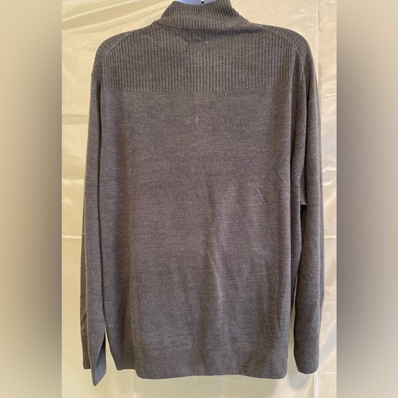 Dockers Men’s Sweater. - Picture 2 of 12